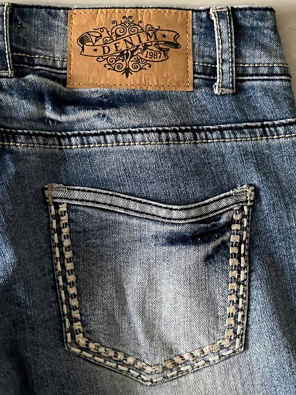 Low Rise Boot Leg Sana Jeans